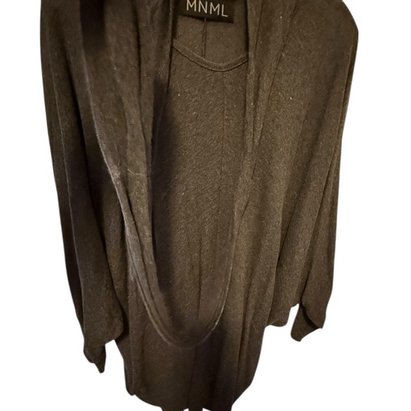 MNML Top - Picture 6 of 9